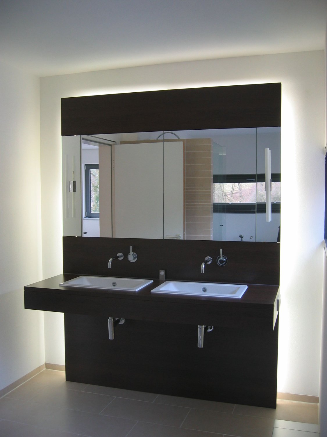 Waschbeckenwand&hellip; – Bilder Referenzen