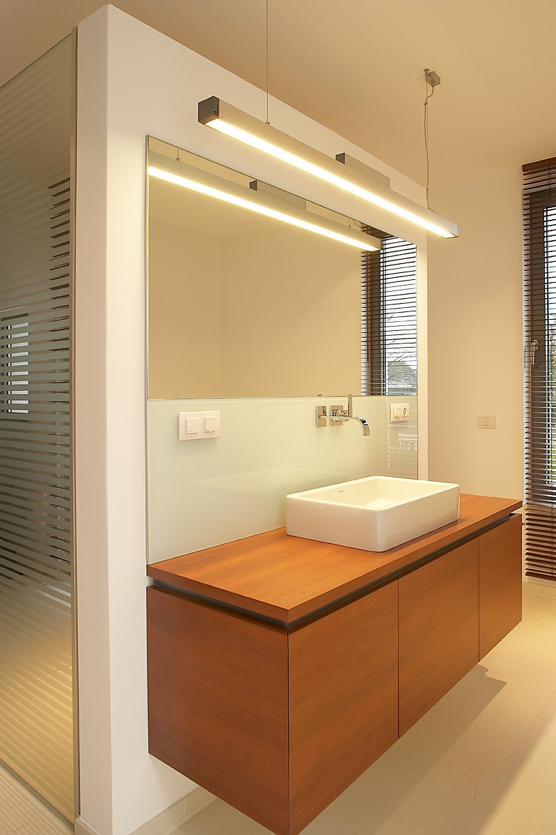 Hängeschrank&hellip; – Bilder Referenzen