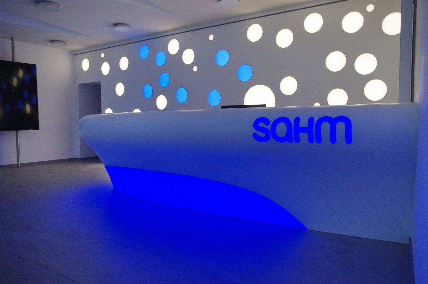 Büroeinrichtungen, Betriebsausstattung und Büromöbel nach Maß – Bilder Referenzen