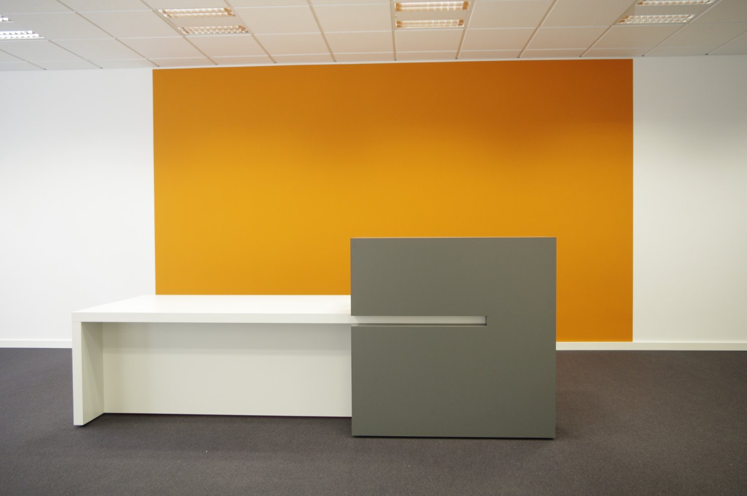 Büroeinrichtungen, Betriebsausstattung und Büromöbel nach Maß – Bilder Referenzen